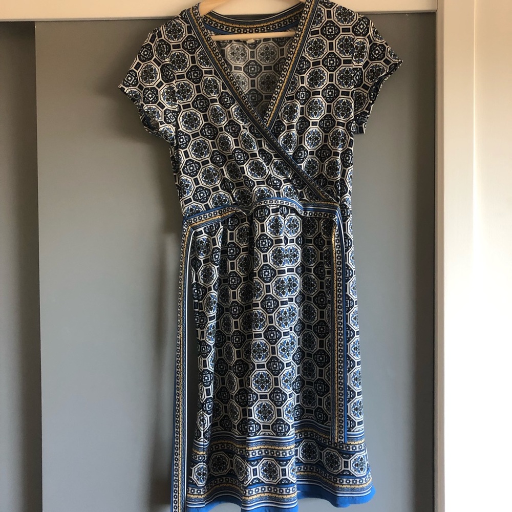 Max Studio Dress with Tie